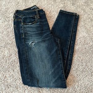 American Eagle super stretch, hi-rise jeggings. Size 4